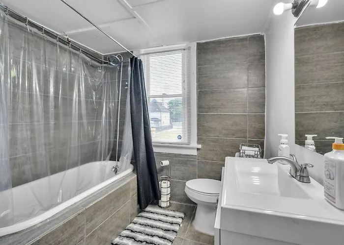 Сasa de vacaciones Modern Home, 8 Min To Airport And 5 Min To Osu Columbus