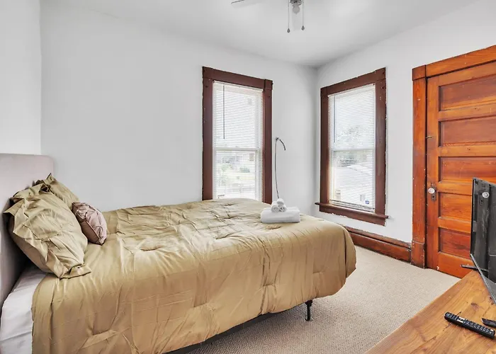 Сasa de vacaciones Modern Home, 8 Min To Airport And 5 Min To Osu Columbus